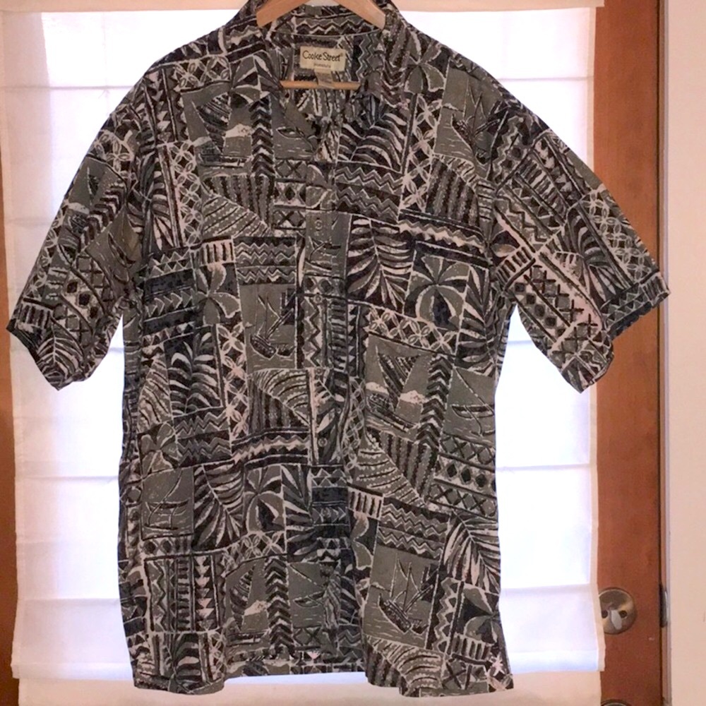 Vintage Hawaiian shirt